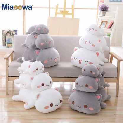 Kawaii Lying Cat Plush Toy