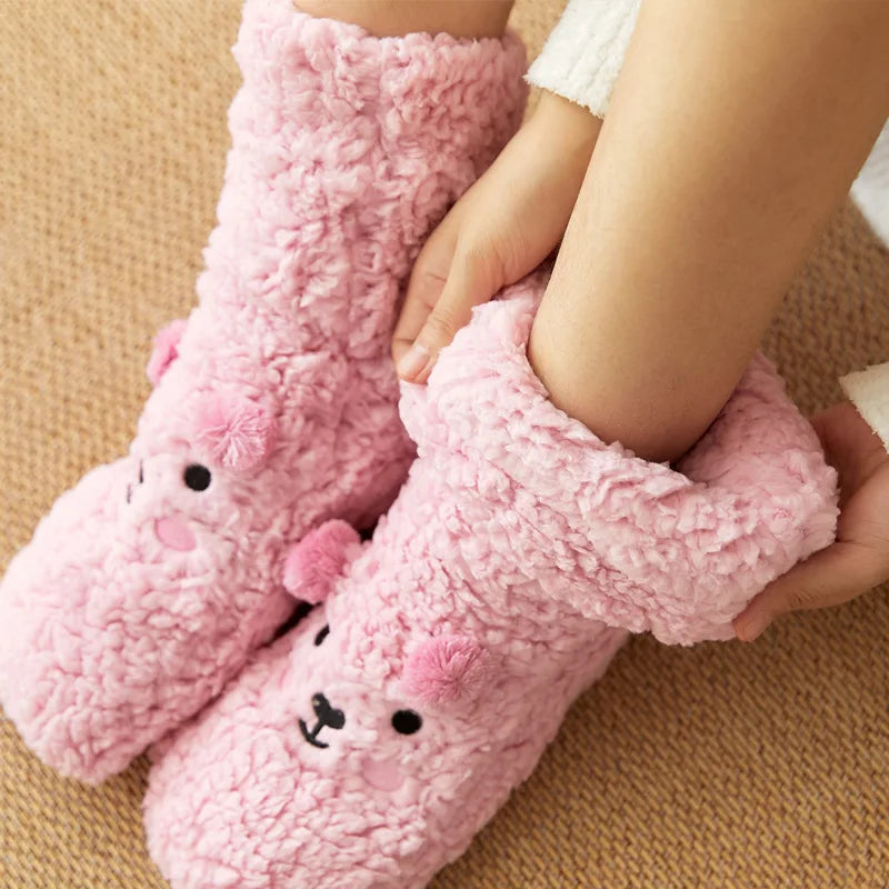 Bear Over The Ankle Cotton Socks