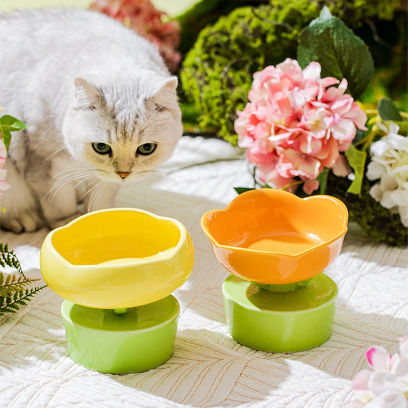 Flower-Shaped Cat Food Bowl